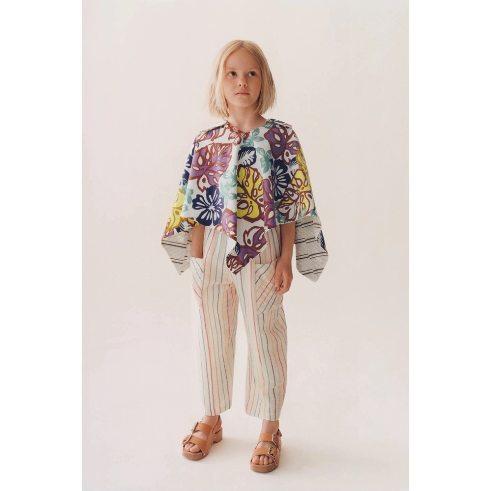 ⚡️MOVING SALE ⚡️ Zara reversible irregular poncho ⚡️MOVING SALE ⚡️